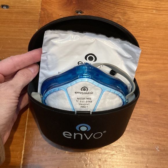 ENVO N95 Respirator w/Extra NIP Filter Instructions Container - Picture 4 of 6